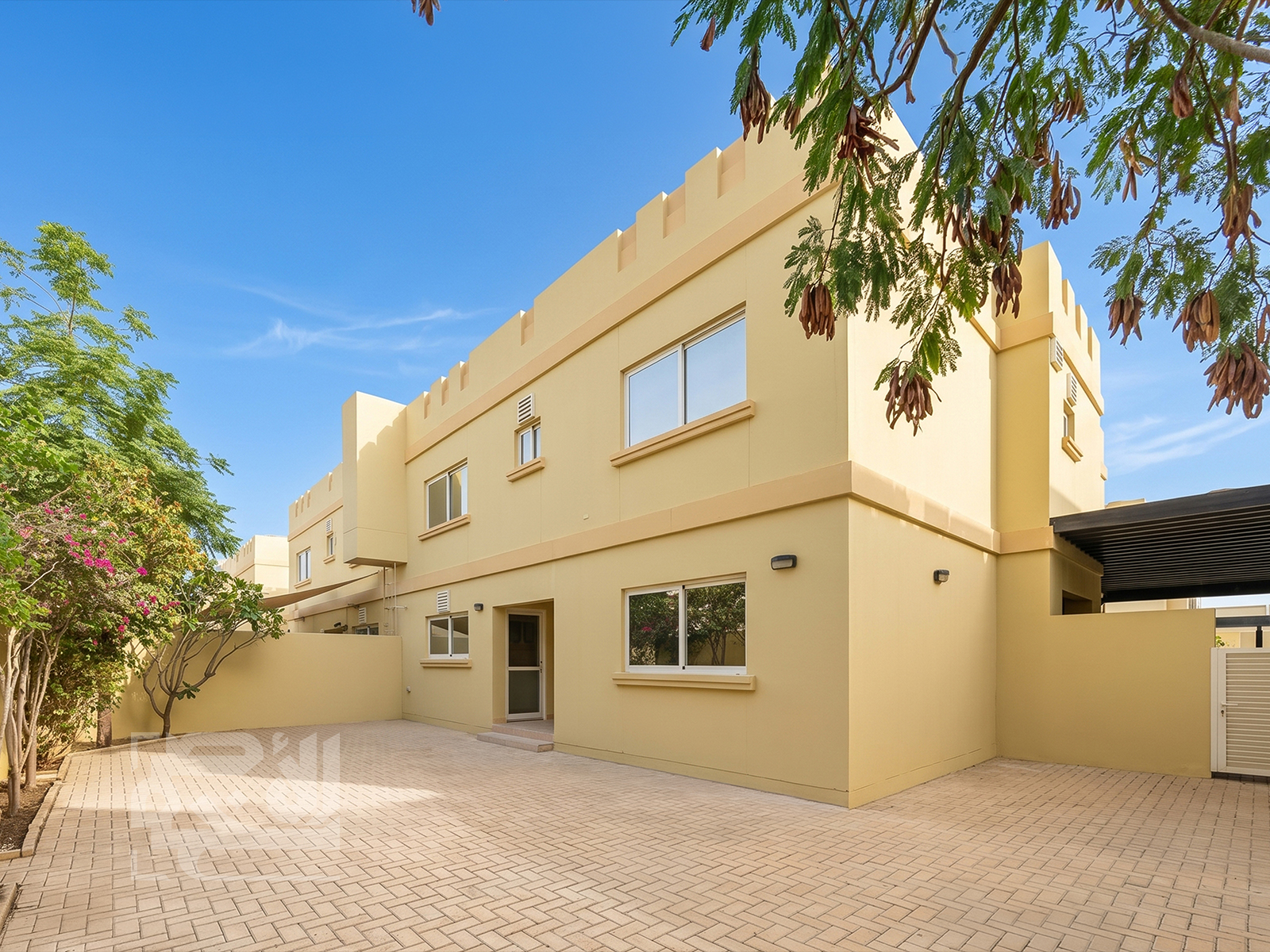Semi Furnished 5-BHK Villa | Balcony | Pool & Gym