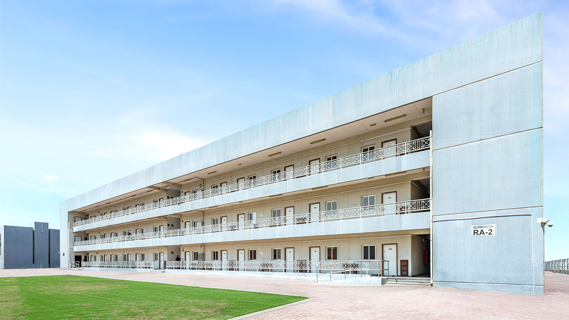 Bu Fesseela Warehousing