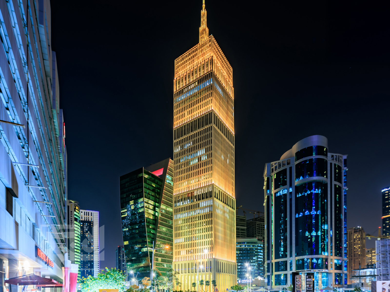 Al Asmakh Tower